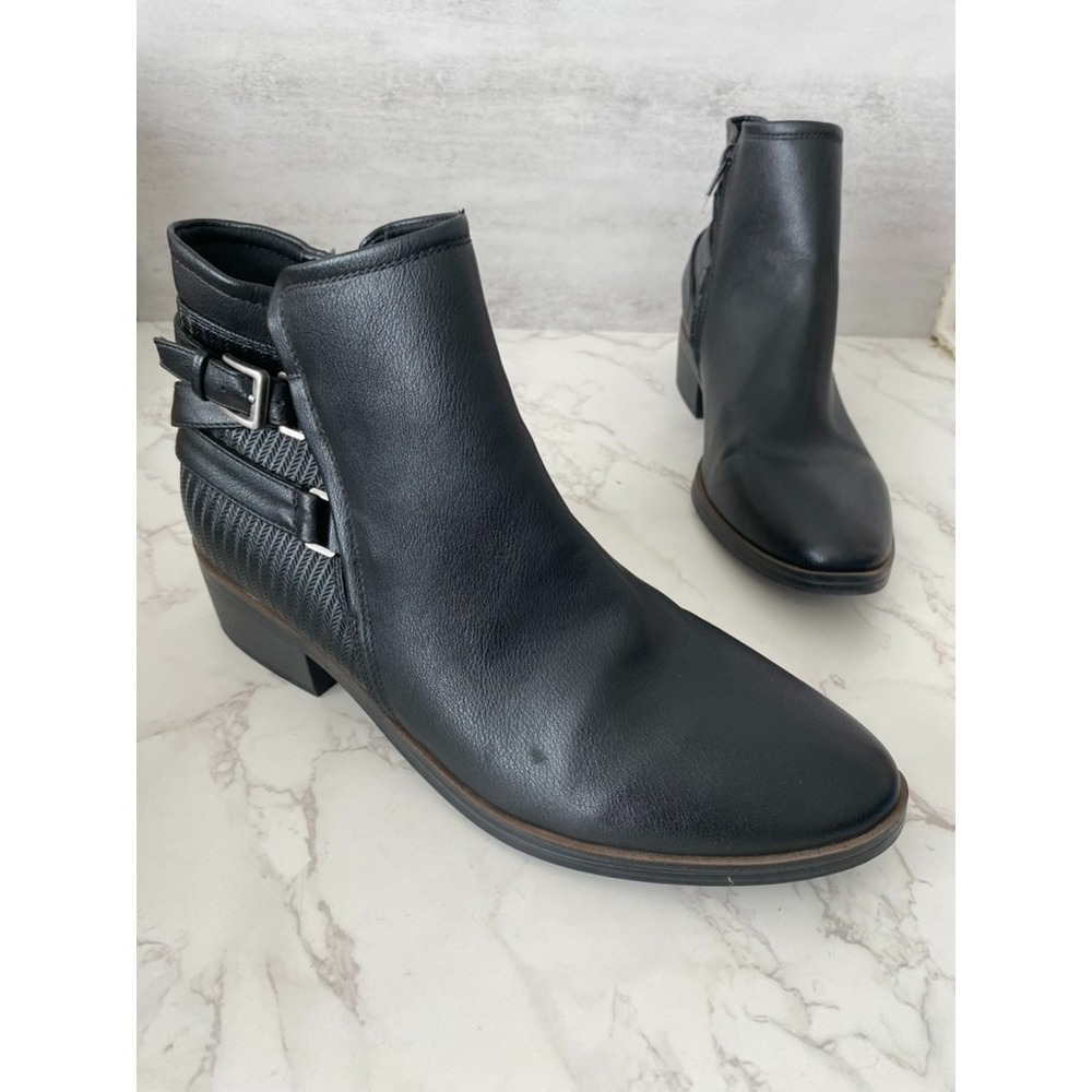 Baretraps Booties Women Sz 10M Black Buckle Accent Almond Toe Mid Heel Moto